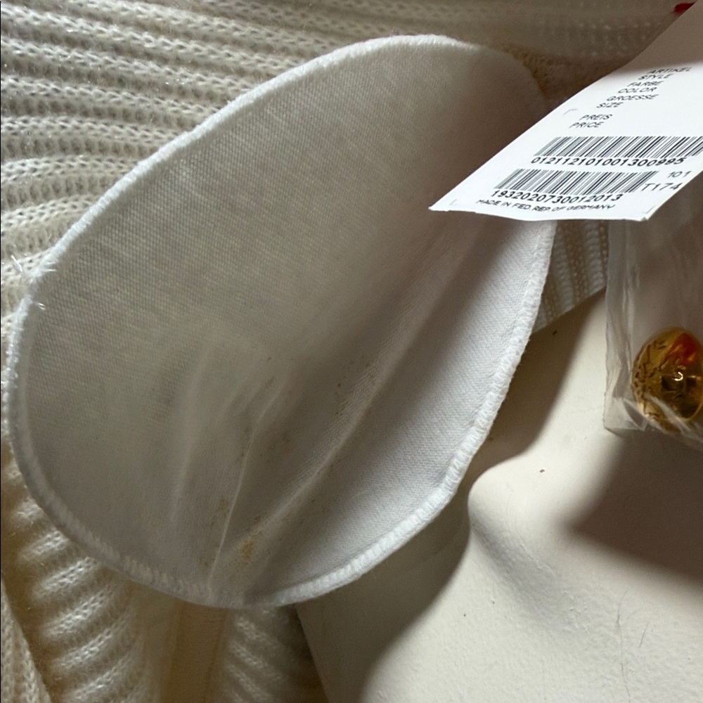 Escada Cream Ribbed Cardigan - Picture 6 of 12